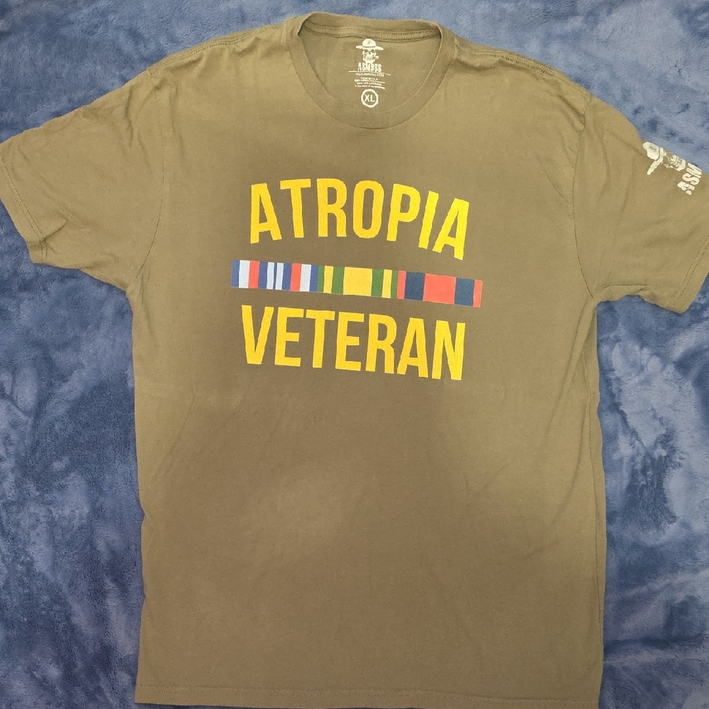 Atropia Veteran Olive Green Graphic Tee - Short Sleeve